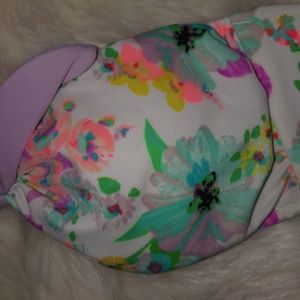 Victoria's Secret Swim - VICTORIA'S SECRET floral bikini top size S/P Victoria's Secret Swim - VICTORIA'S SECRET floral bikini top size S/P